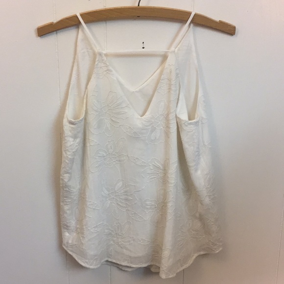 NWT Strappy Floral Cami - Picture 2 of 3